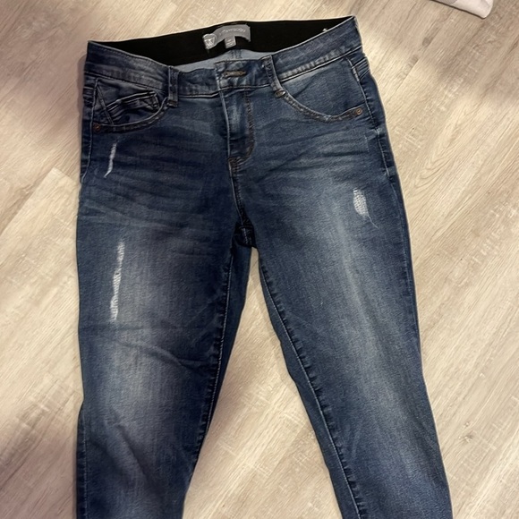 Size 4P and 6P high end jeans!!! New and like-new 4 pairs - Picture 17 of 17